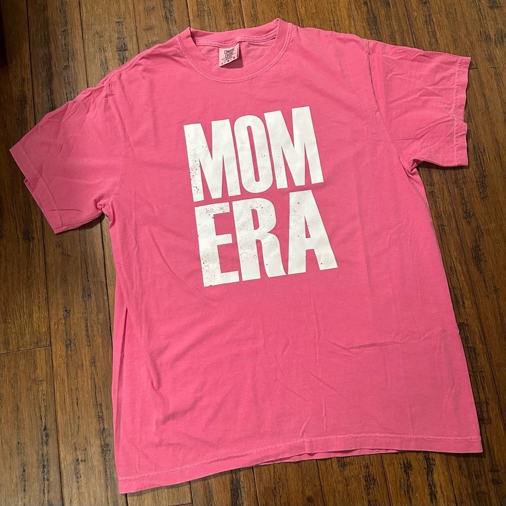 Mom era comfort colors T-Shirt